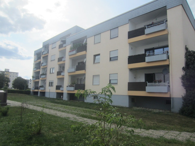 Gemütliche 3-Zimmerwohnung mit großen Balkon in Ergolding - Photo 2