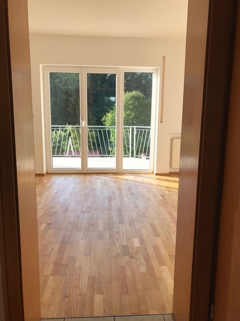 Charmante Doppelhaushälfte in Landshut-Birkenberg herrlicher Ausblick über Landshut - Photo 3