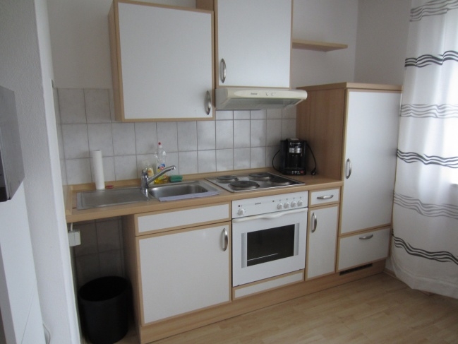 Komplett möbliertes Appartement in Dingolfing - Foto 2