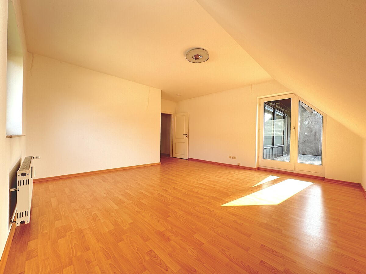 Schlafzimmer mit Loggiazugang