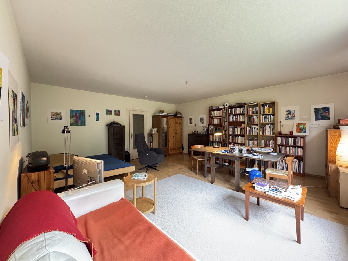 Hell und lichtdurchflutet