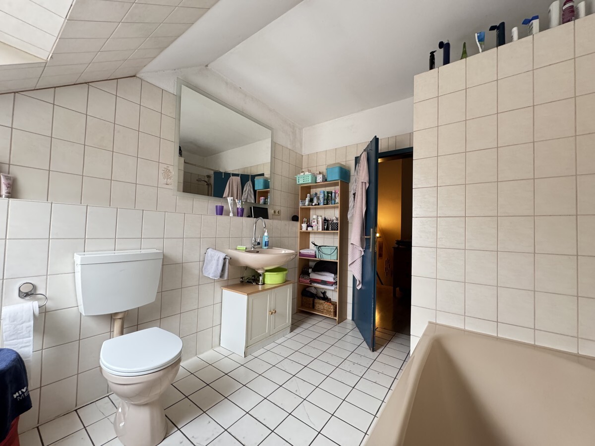 Vollbad im Dachgeschoss