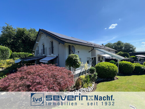 Traumhaftes Wohnhaus plus Gewerbehalle