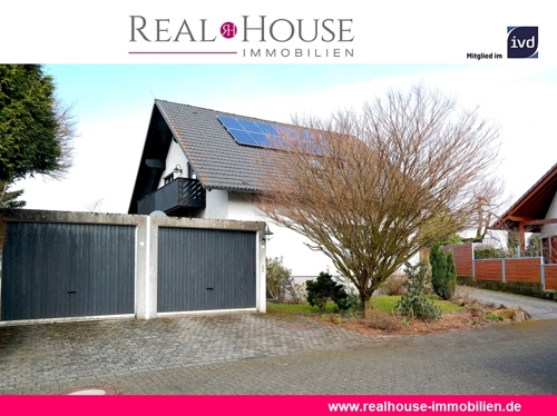 Haus mit Doppelgarage