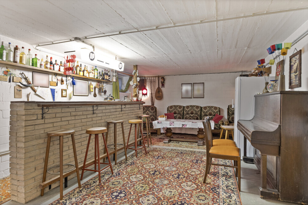 Kellerbar