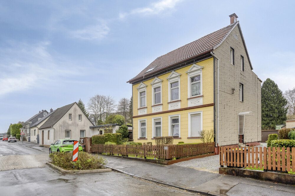Handwerkerobjekt mit Potenzial in guter Lage von Solingen-Merscheid