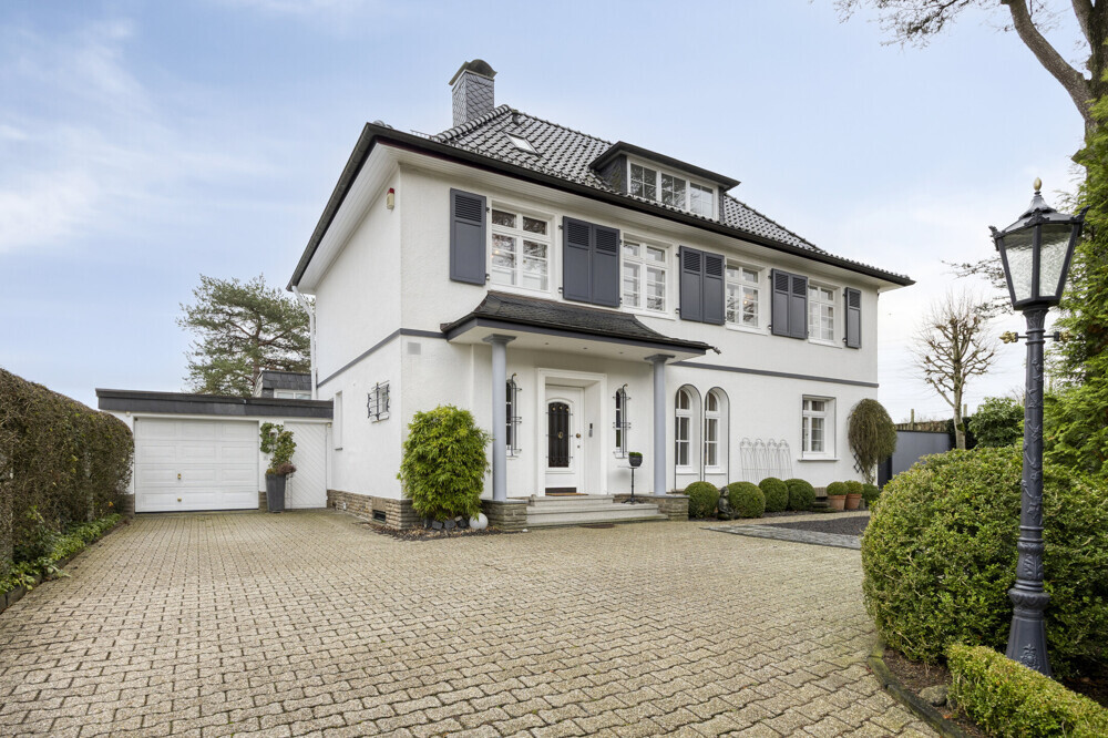 Vorderansicht links