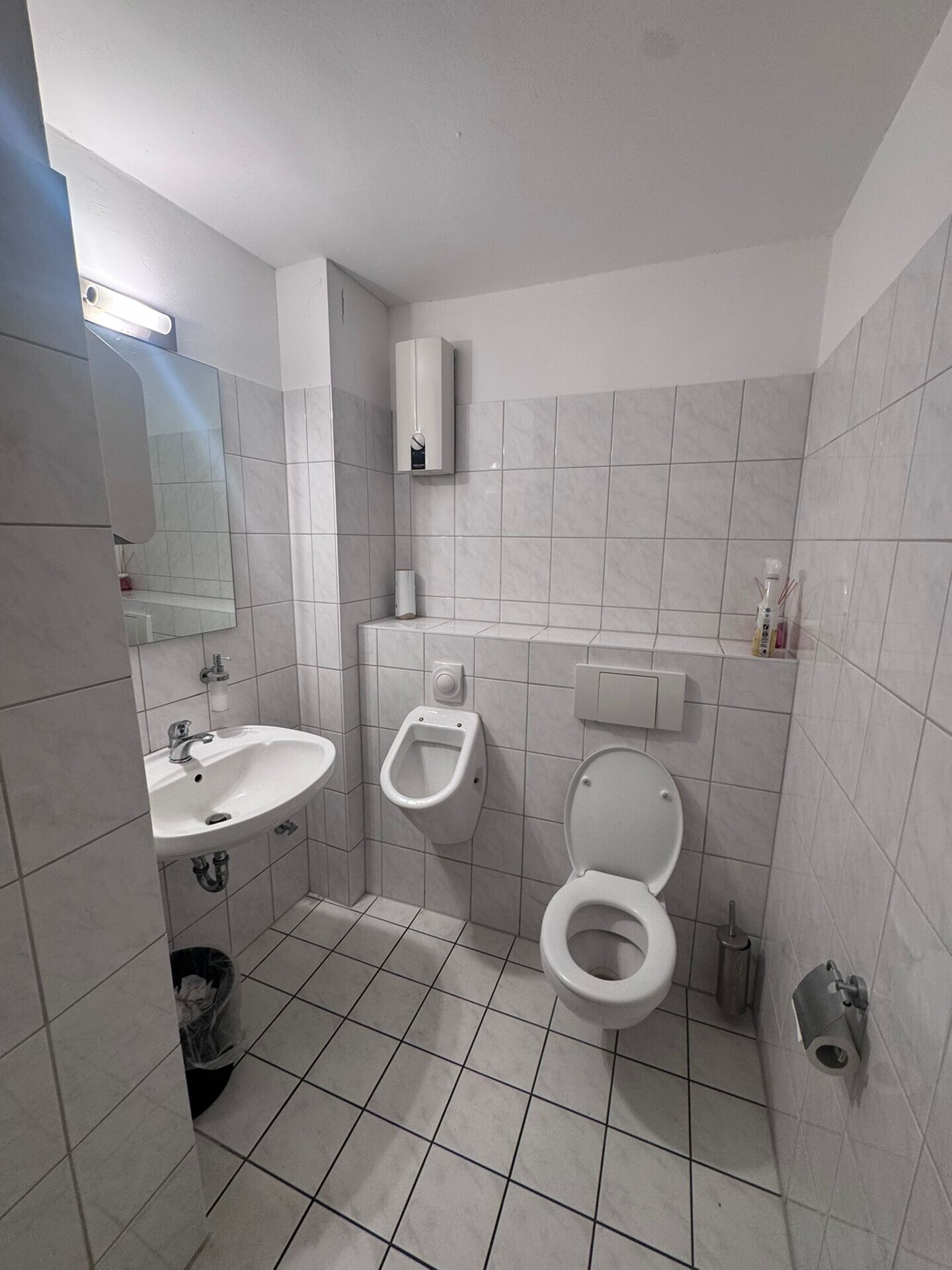 Wc 2