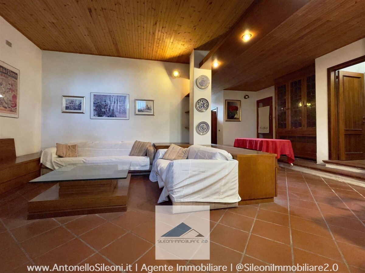 VILLINO A SCHIERA CON AMPIO GIARIDNO VISTA MARE — foto 22