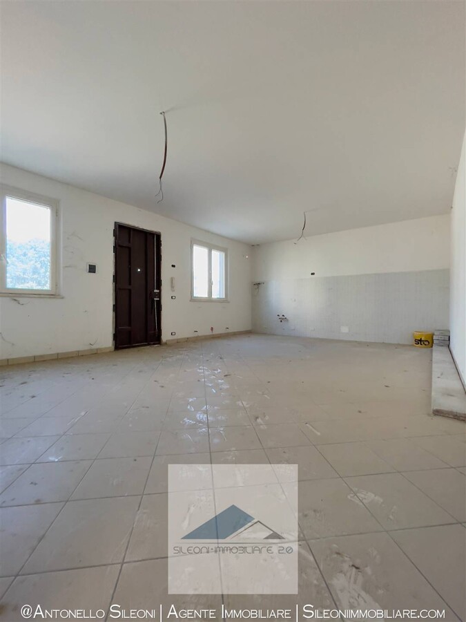 DUPLEX PARI AL NUOVO CON GARAGE A LIVELLO — foto 17