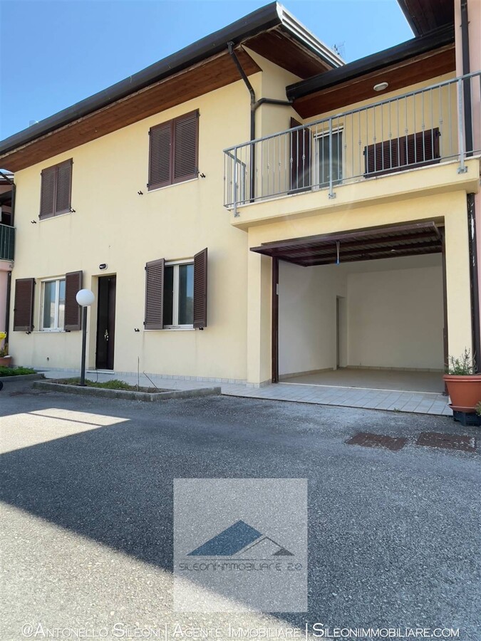 DUPLEX PARI AL NUOVO CON GARAGE A LIVELLO