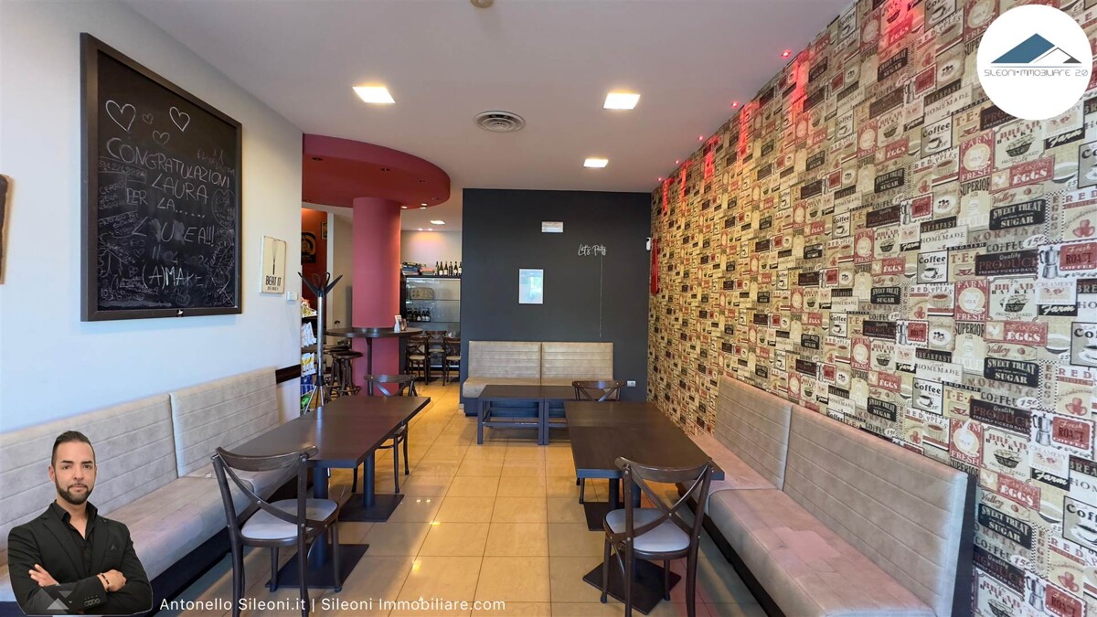 LOCALE AD USO NEGOZIO CON ATTIVITÁ DI BAR E TABACCHI — foto 11