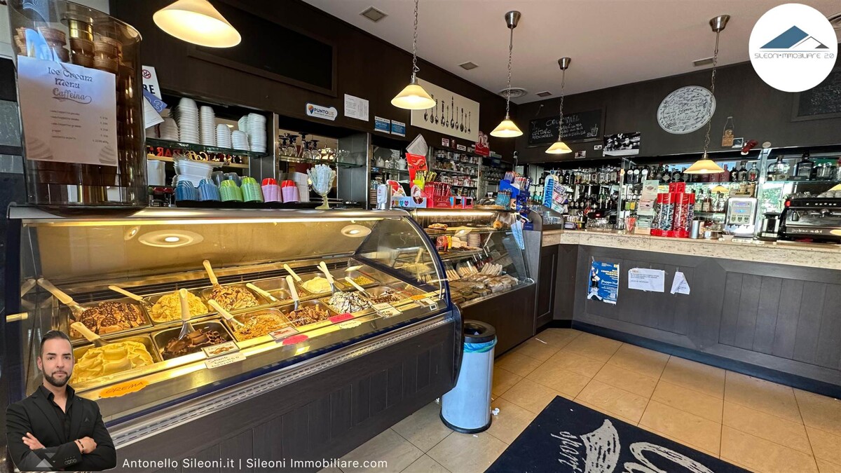 LOCALE AD USO NEGOZIO CON ATTIVITÁ DI BAR E TABACCHI — foto 8