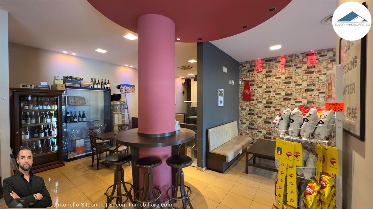 LOCALE AD USO NEGOZIO CON ATTIVITÁ DI BAR E TABACCHI — foto 20