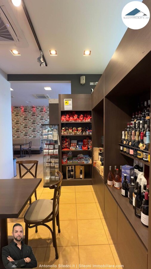 LOCALE AD USO NEGOZIO CON ATTIVITÁ DI BAR E TABACCHI — foto 18