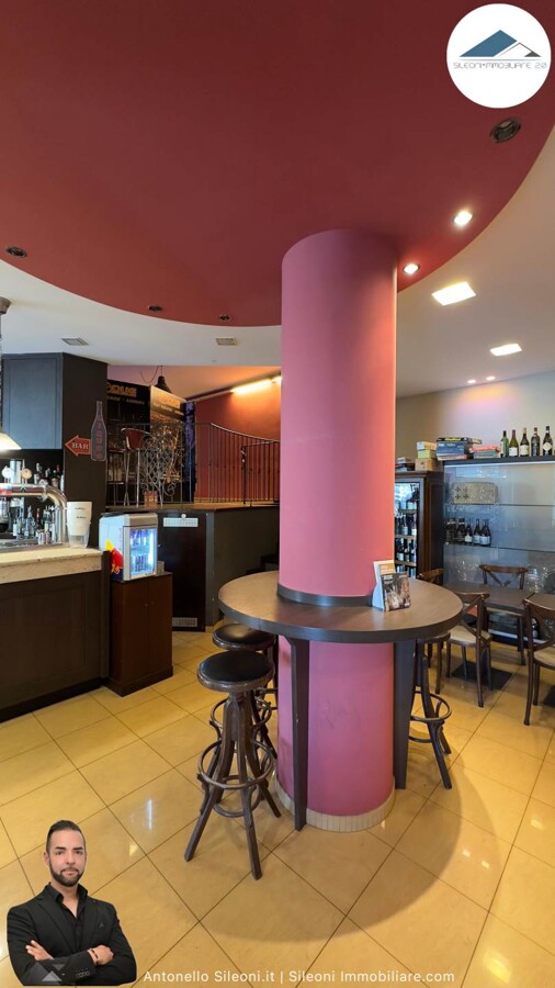 LOCALE AD USO NEGOZIO CON ATTIVITÁ DI BAR E TABACCHI — foto 16