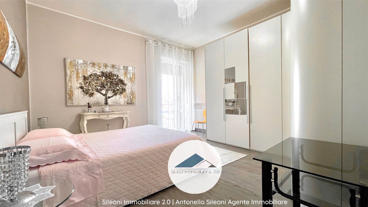 APPARTAMENTO IN BIFAMILIARE CON GIARDINO PRIVATO — foto 9
