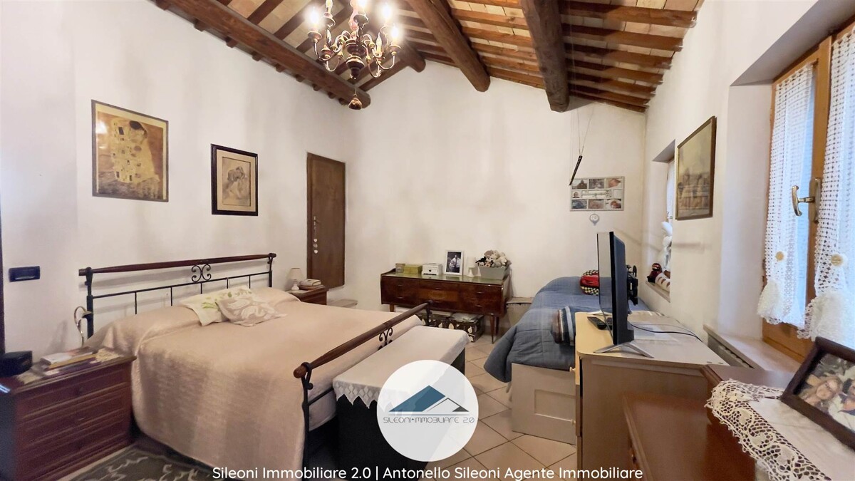 POLLENZA CENTRO STORICO — foto 11
