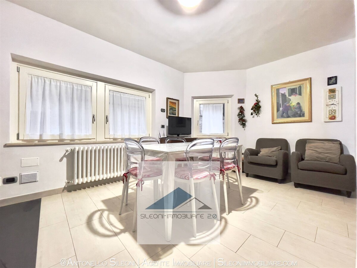 SOLUZIUONE AUTONOMA SU PIU' LIVELLI IN CENTRO STORICO — foto 7