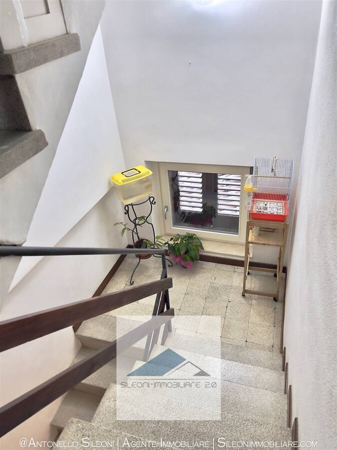 SOLUZIUONE AUTONOMA SU PIU' LIVELLI IN CENTRO STORICO — foto 17