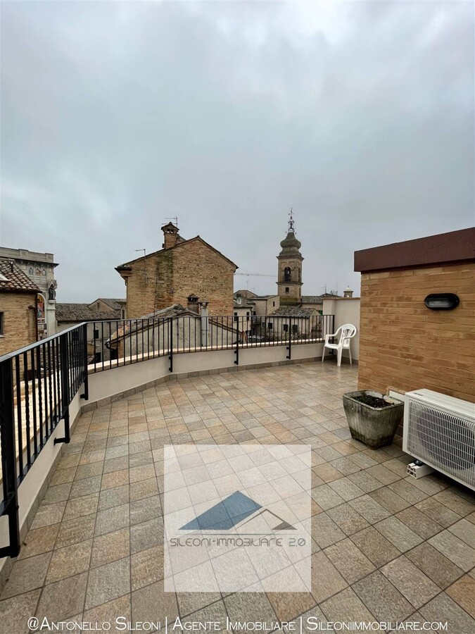 SOLUZIUONE AUTONOMA SU PIU' LIVELLI IN CENTRO STORICO — foto 22