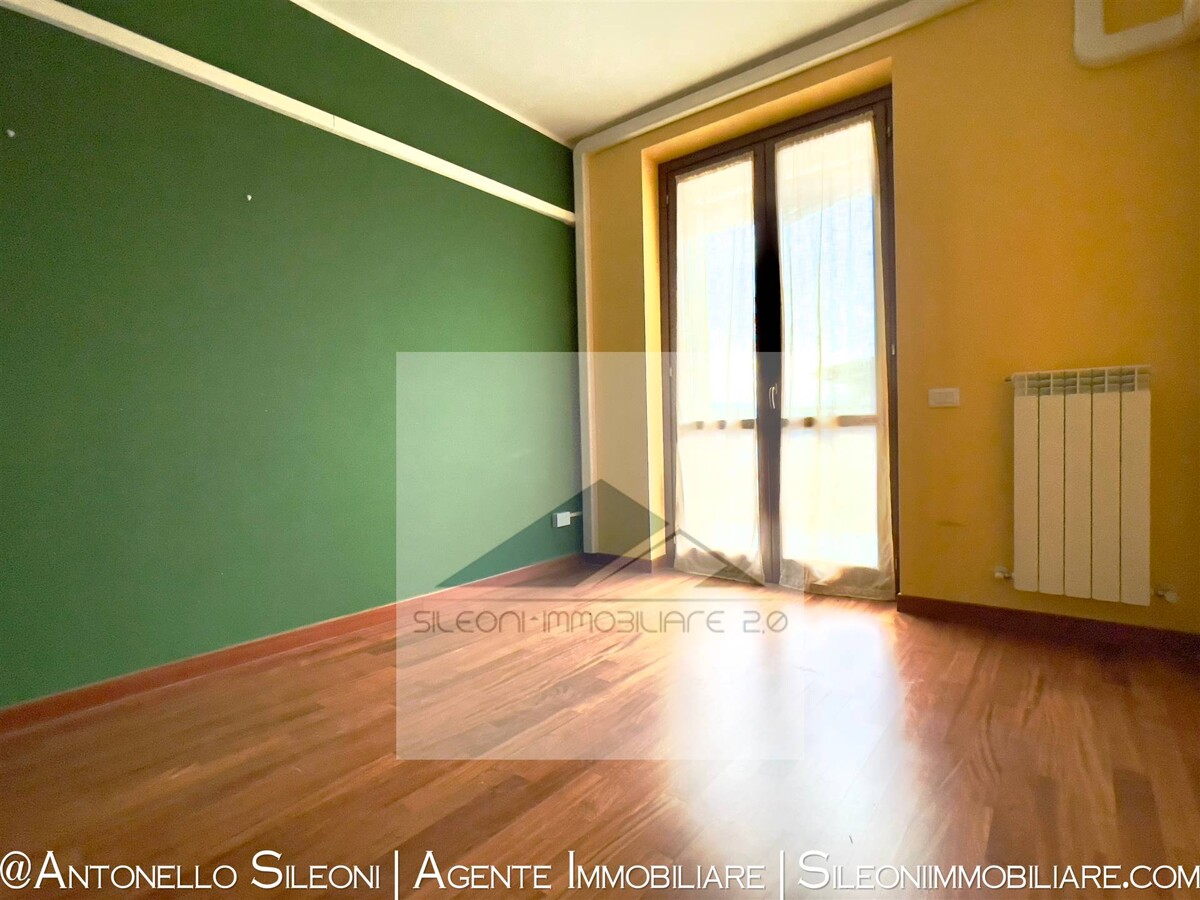 APPARTAMENTO IN ZONA SERVITA CON AMPI TERRAZZI — foto 5