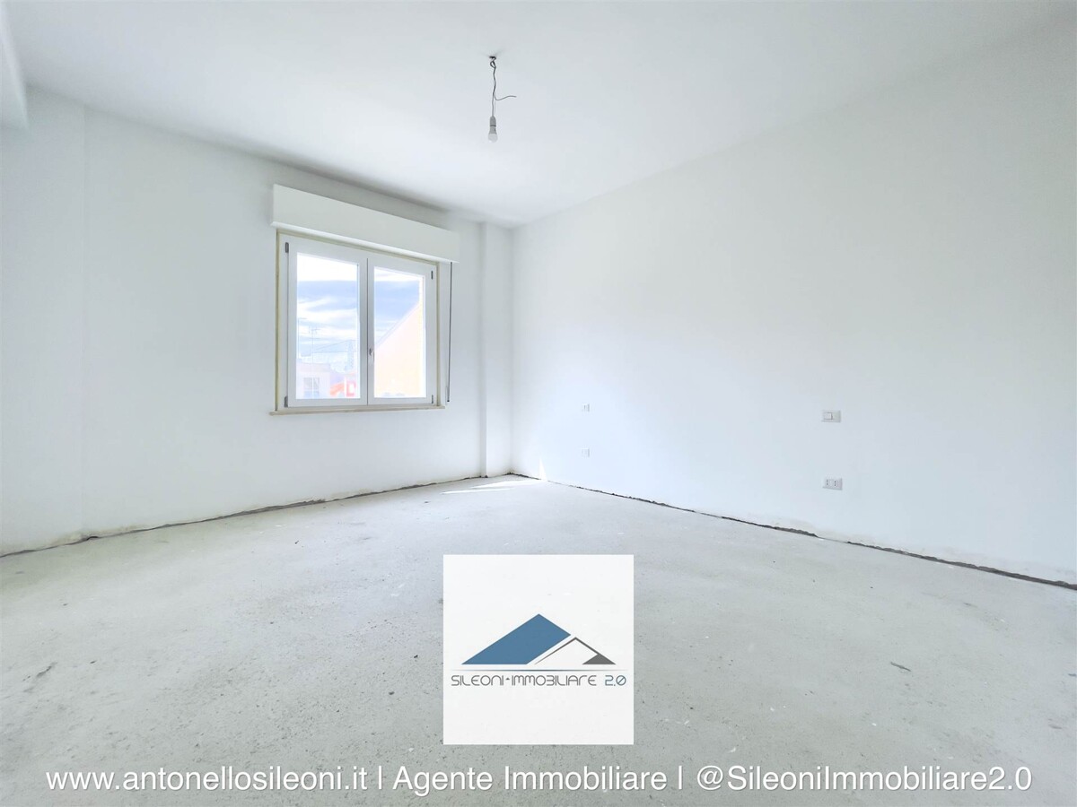 APPARTAMENTO IN PIENO CENTRO, CONSEGNA CHIAVI IN MANO!! — foto 9