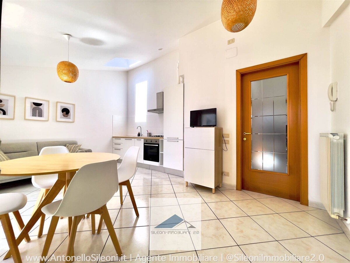 TRILOCALE CON TERRAZZO A PORTO RECANATI