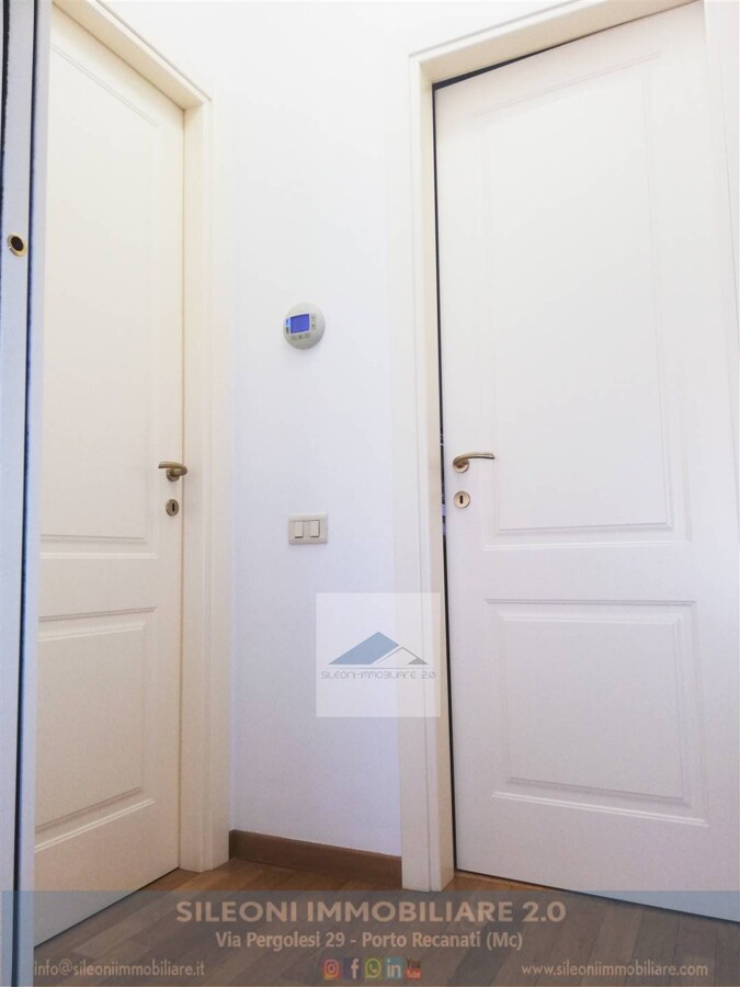 ATTICO IN CENTRO SU DUE LIVELLI CON TERRAZZO ABITABILE E GARAGE — foto 5