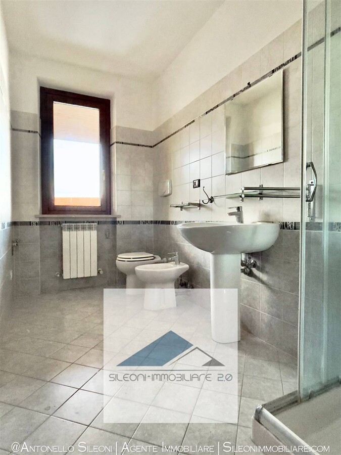 APPARTAMENTO SEINUOVO A CASTELFIDARDO — foto 5