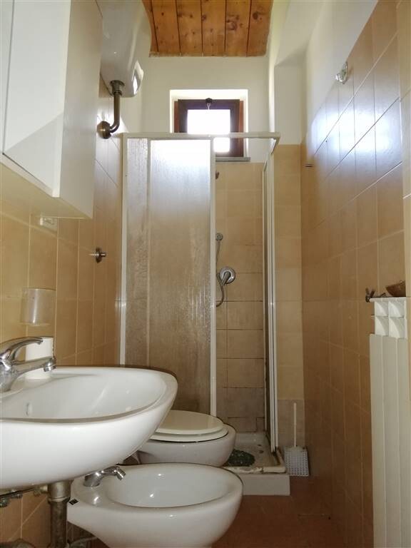Appartamento indipendente con ampio giardino privato — foto 5