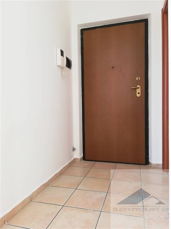 TRILOCALE IN PALAZZINA DEL 2007 CON TERRAZZO — foto 9
