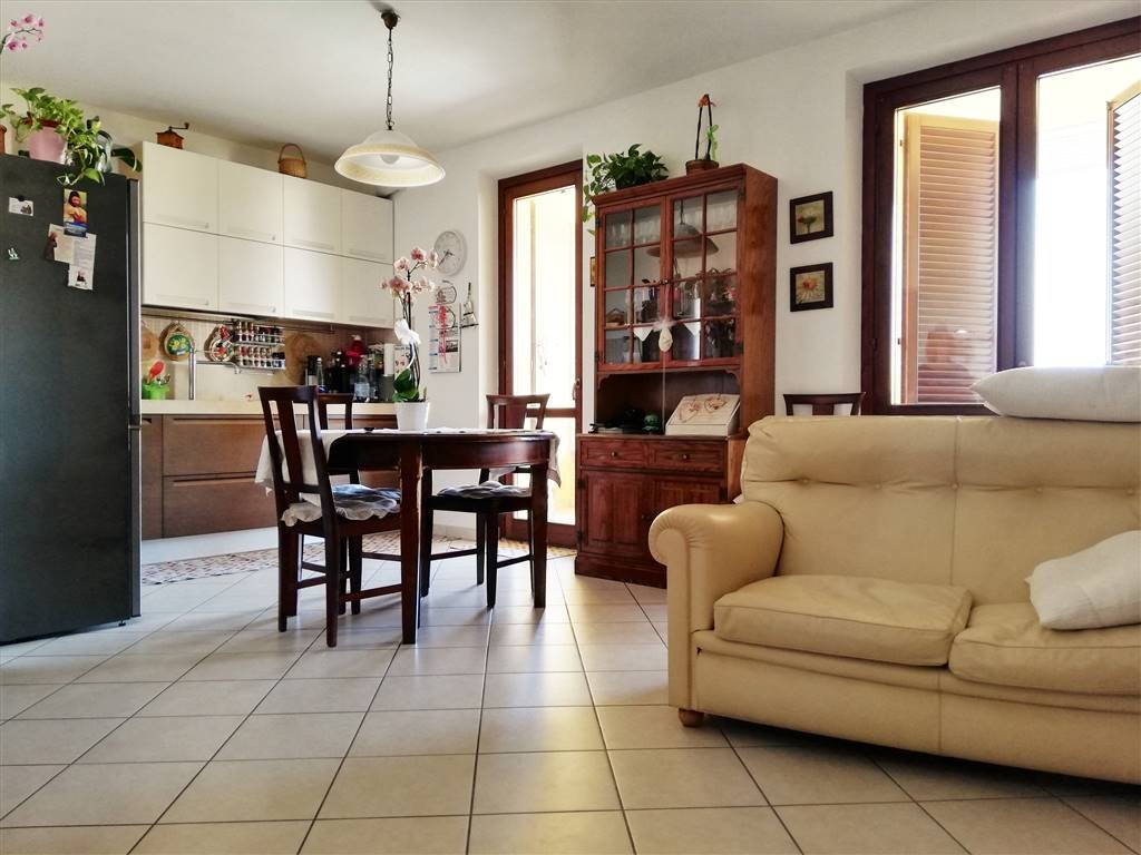 Appartamento a Castelfidardo seminuovo con garage