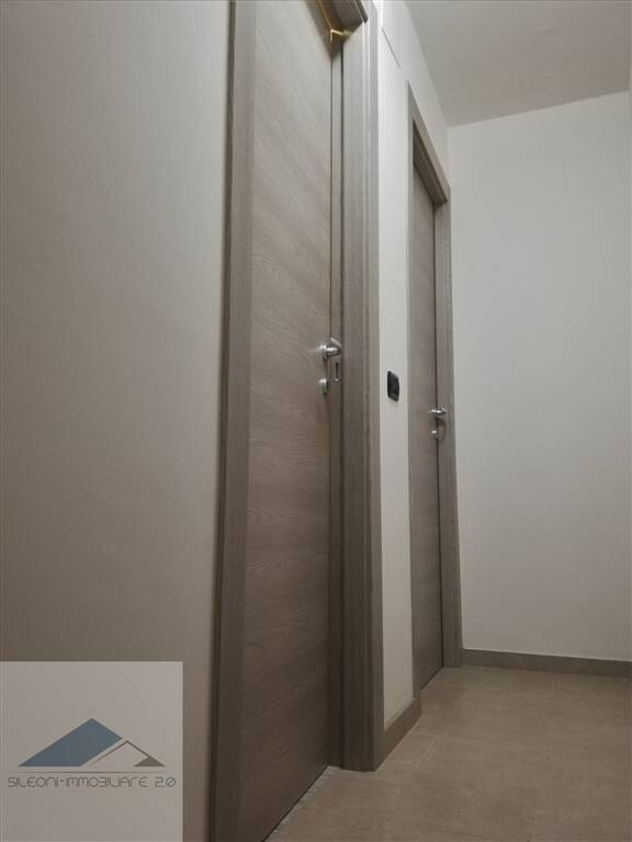 APPARTAMENTO PARI AL NUOVO CON GIARDINO E GARAGE — foto 13