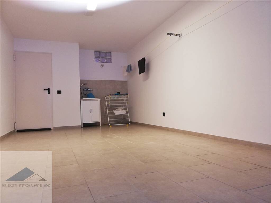 APPARTAMENTO PARI AL NUOVO CON GIARDINO E GARAGE — foto 14