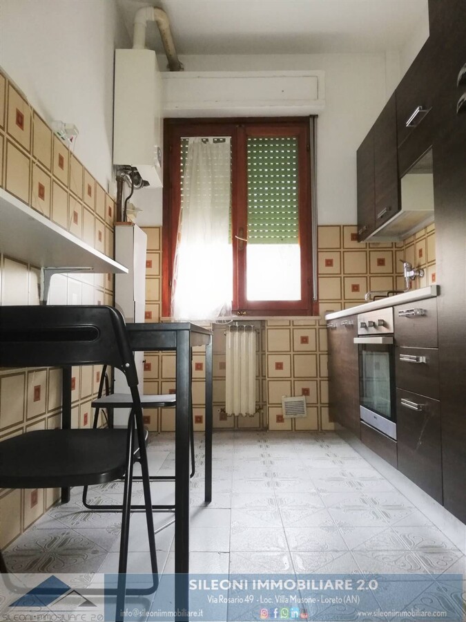APPARTAMENTO CON TERRAZZO ABITABILE A 150 MT DAL MARE!! — foto 4