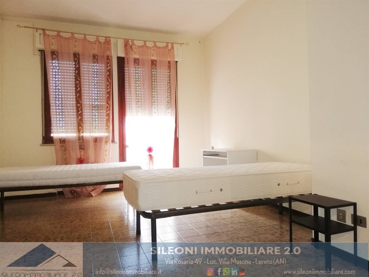 APPARTAMENTO CON TERRAZZO ABITABILE A 150 MT DAL MARE!! — foto 6
