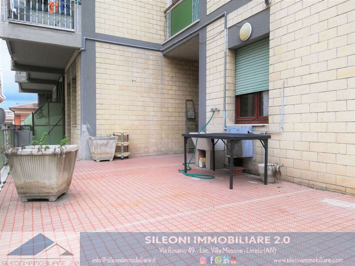 APPARTAMENTO CON TERRAZZO ABITABILE A 150 MT DAL MARE!! — foto 11