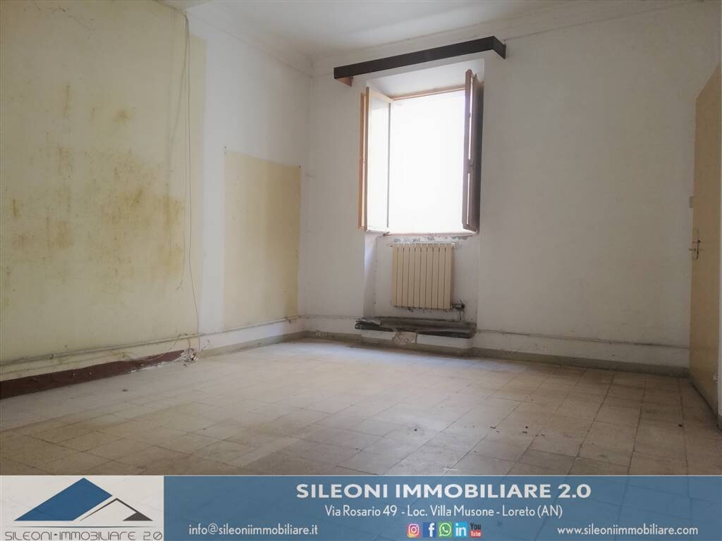 APPARTAMENTO IN CENTRO STORICO — foto 3