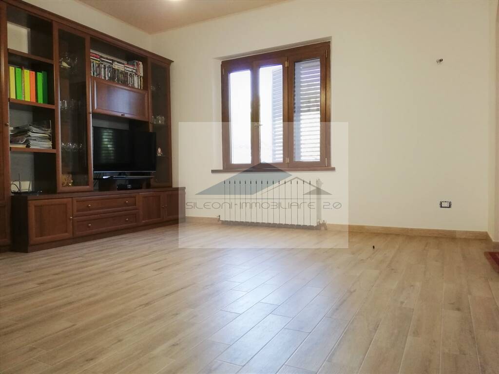 APPARTAMENTO AUTONOMO RISTRUTTURATO CON GARAGE