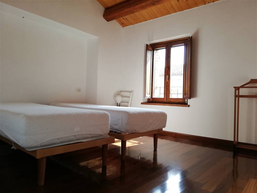 Cielo Terra ristrutturato con garage — foto 4