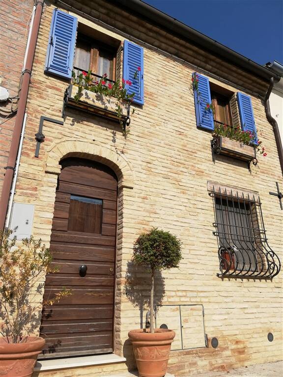 Cielo Terra ristrutturato con garage — foto 12