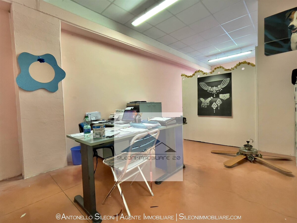 LOCALE USO LABORATORIO E UFFICIOI DI RECENTE COSTRUZIONE — foto 7