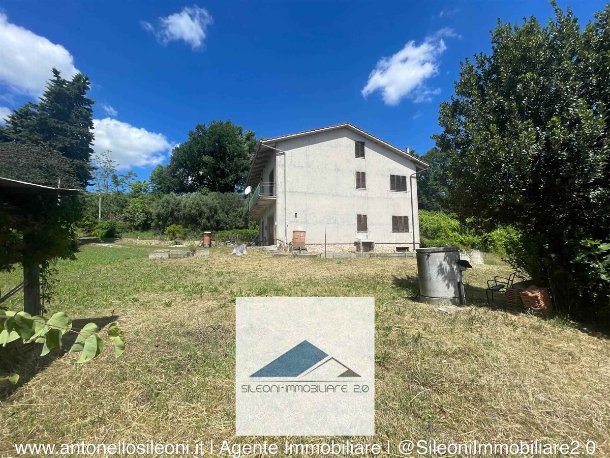 CASA SINGOLA PER DUE NUCLEI FAMILIARI CON CORTE E TERRENO AGRICOLO! — foto 3