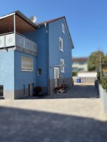 Rückseite Hof und Terrasse 