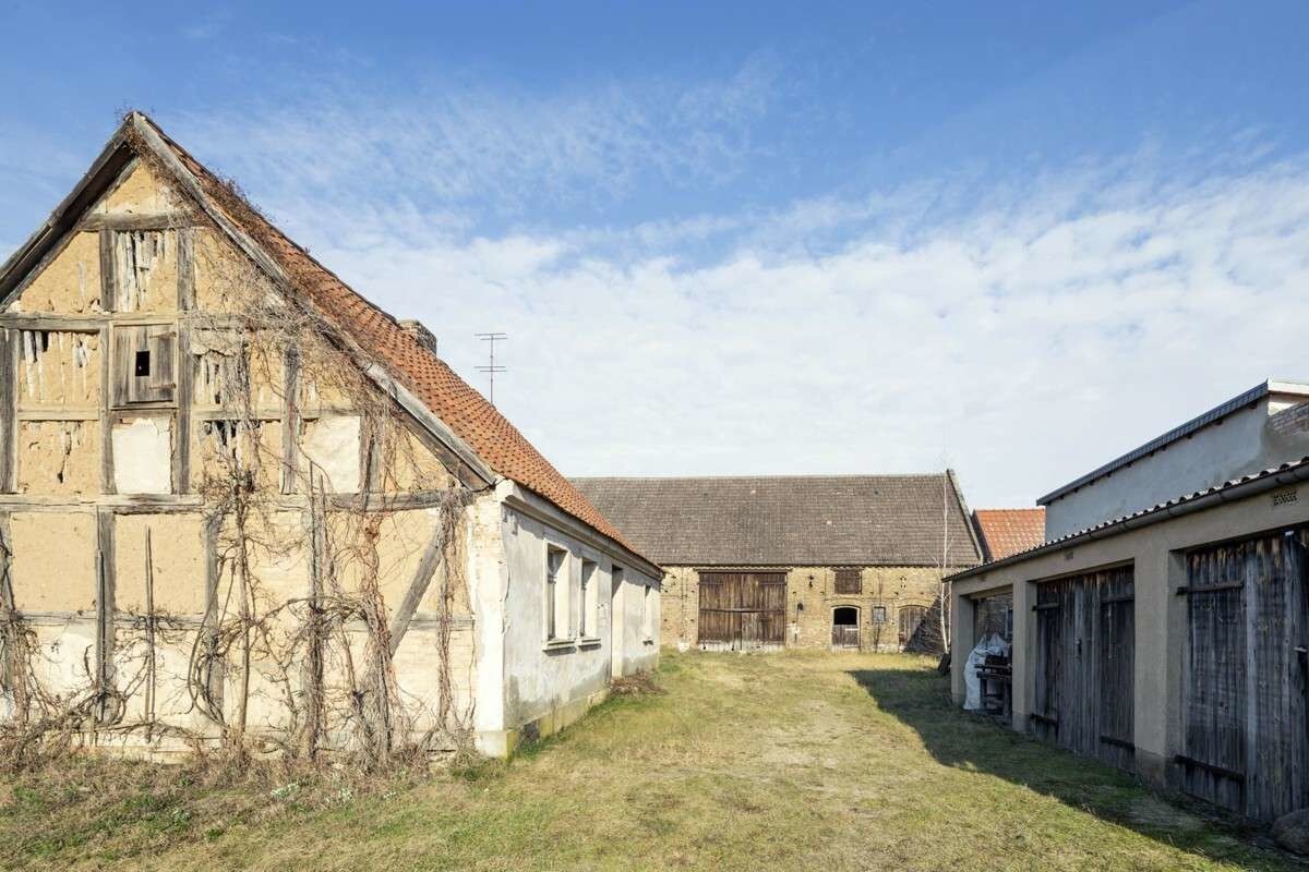 d2206f39-ff59-4155-9d29-163601