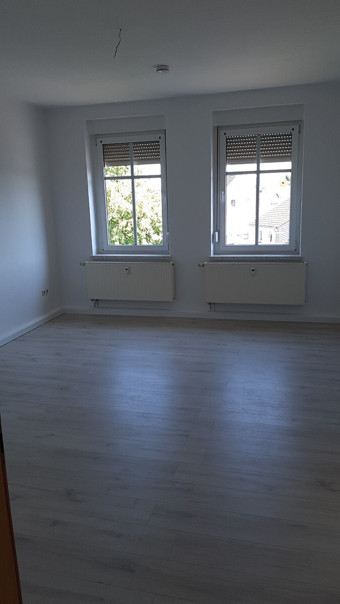 Zimmer Wohnung OG