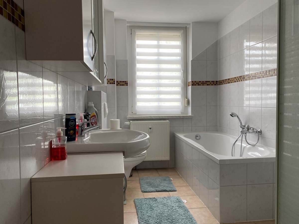 Vollbad EG Wohnung