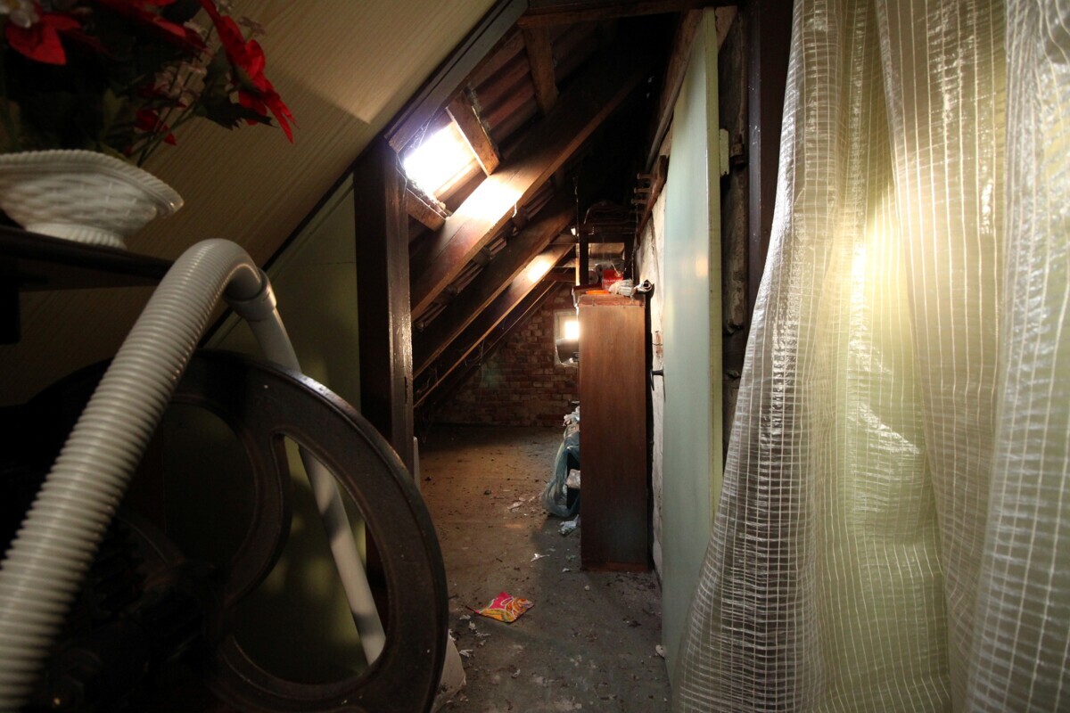 Sicht z. Dachbodenfläche - 1. OG re