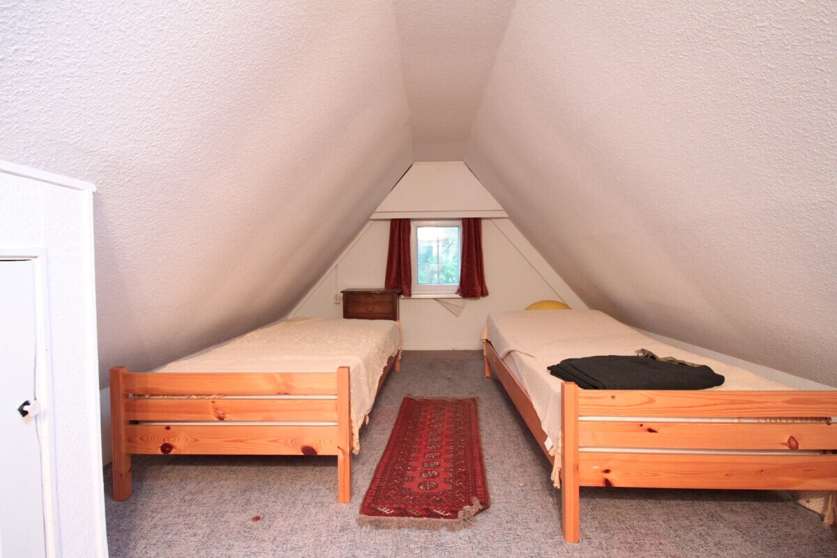 Gästehaus - 1. OG - Schlafzimmer